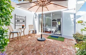 标准村舍, 1 间卧室 | 露台