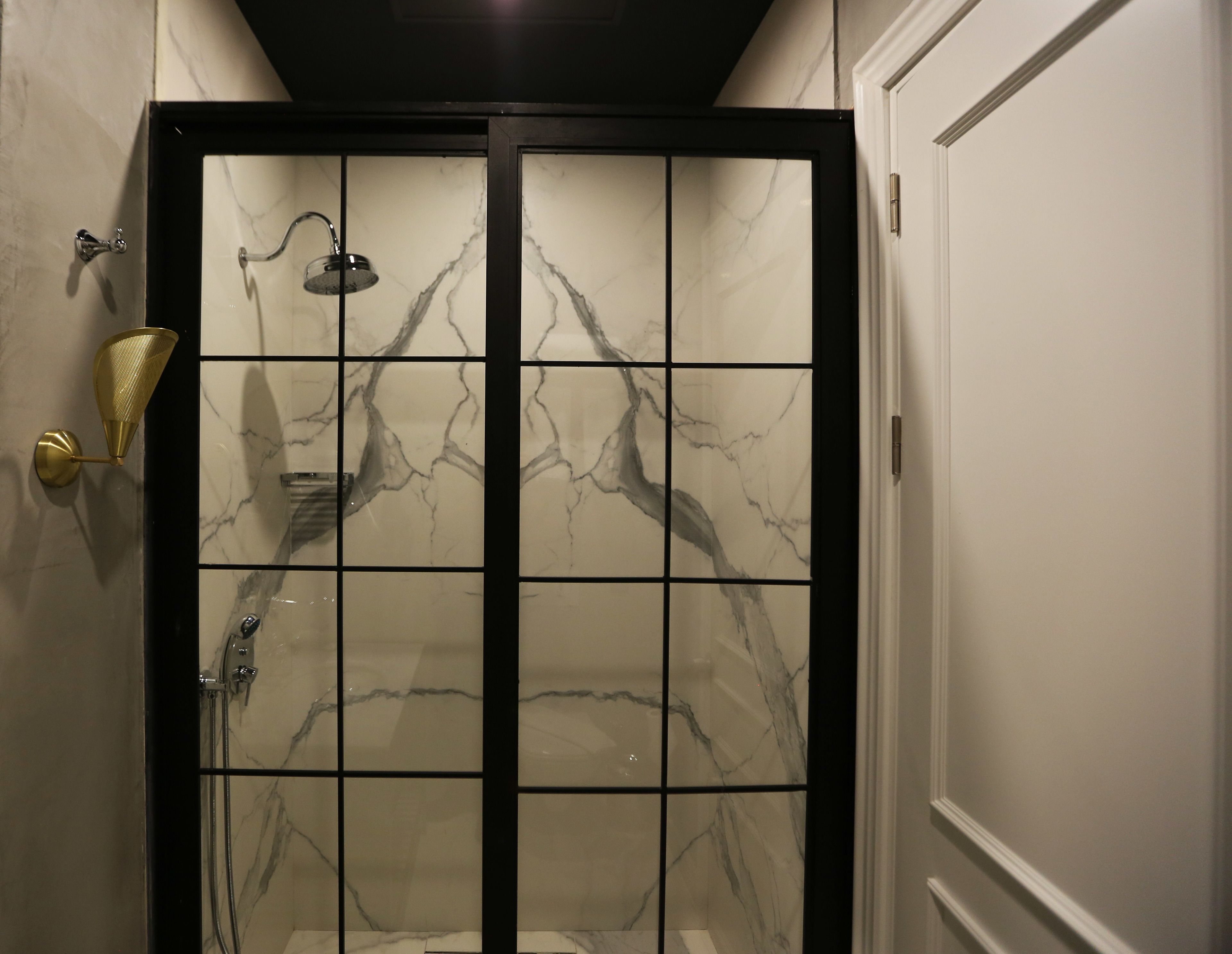 deluxe double room, non smoking, city view | bathroom shower