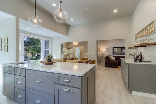 Washington House – Historic Charm Meets Modern Comfort