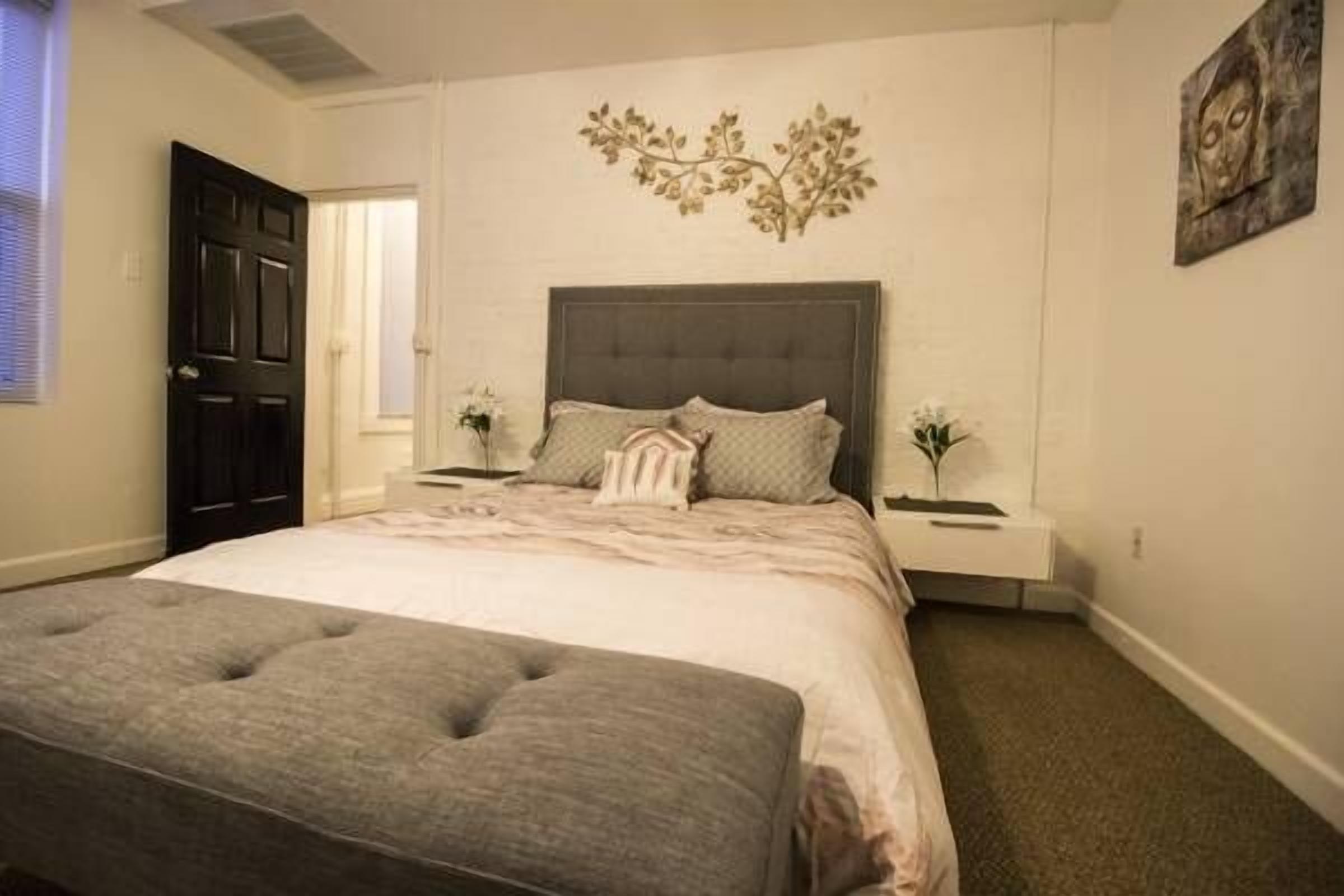 House | 3 bedrooms, iron/ironing board, free rollaway beds, free WiFi