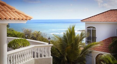 La Vista Villa Villa 5