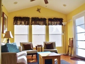 House | Living room | TV