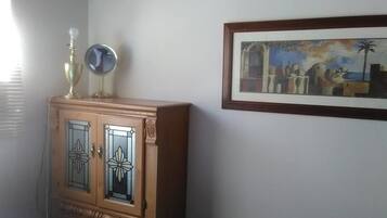 Rumah | 1 kamar tidur, Wi-Fi gratis, dan seprai linen