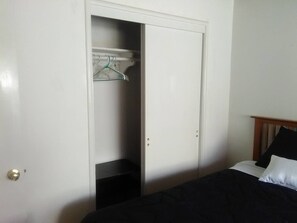 House | 1 bedroom, free WiFi, bed sheets - Wine Country Quarters Holiday home 1 (Livermore)