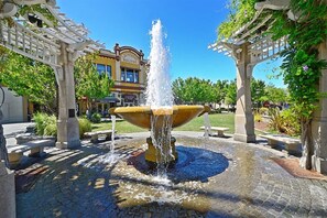 Fountain - Wine Country Quarters Holiday home 1 (Livermore)