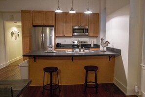 Apartment | Private kitchen | Microwave, oven, stovetop, coffee/tea maker - Farmhouse Escape in Mainstrasse!! Apartment 1 (Covington)