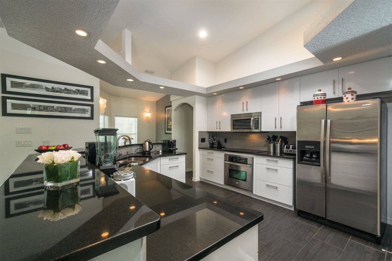 House | Private kitchen | Fridge, microwave, stovetop, dishwasher