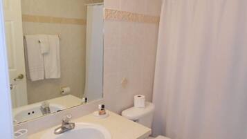 House | Bathroom | Towels