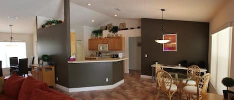 3 sovrum, strykjÀrn/strykbrÀda, gratis wi-fi och sÀngklÀder