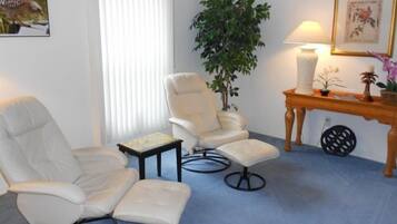 House | Living area | Flat-screen TV