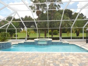 House | Exterior - Villa Louise - Golfcourse - 3 Bedroom (Inverness)