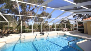 Piscina all'aperto
