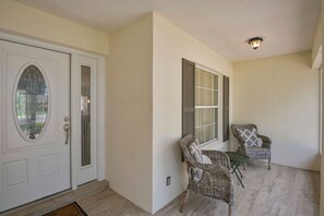 Terrace/patio - Villa Tilly - Comfort - 4 Bedroom (Hernando)