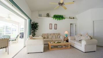 House | Living room | TV