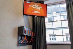 Double Room, Accessible | Memory foam beds, soundproofing, iron/ironing board, free WiFi - easyHotel Ipswich (Ipswich)
