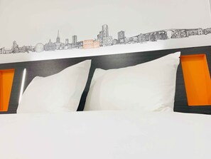 Double Room | Memory foam beds, soundproofing, iron/ironing board, free WiFi - easyHotel Ipswich (Ipswich)