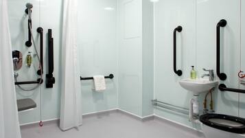 Regadera, amenidades de baño ecológicas, toallas