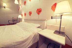 Superior Double Room, 1 Queen Bed, Non Smoking | Individually decorated, individually furnished, desk, iron/ironing board