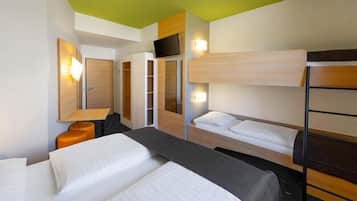 Vierbettzimmer | Allergikerbettwaren, Schreibtisch, kostenloses WLAN, Bettwäsche