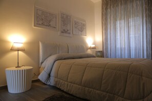 Double Room, Private Bathroom (External)