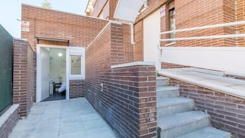 Habitación doble superior, baño privado | Escritorio, wifi gratis, ropa de cama