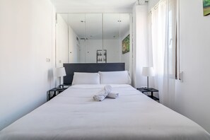 Comfort-Doppelzimmer, 1 Doppelbett (Baño compartido)