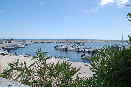 Puglia: merinäköala 