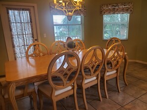 تناول الطعام