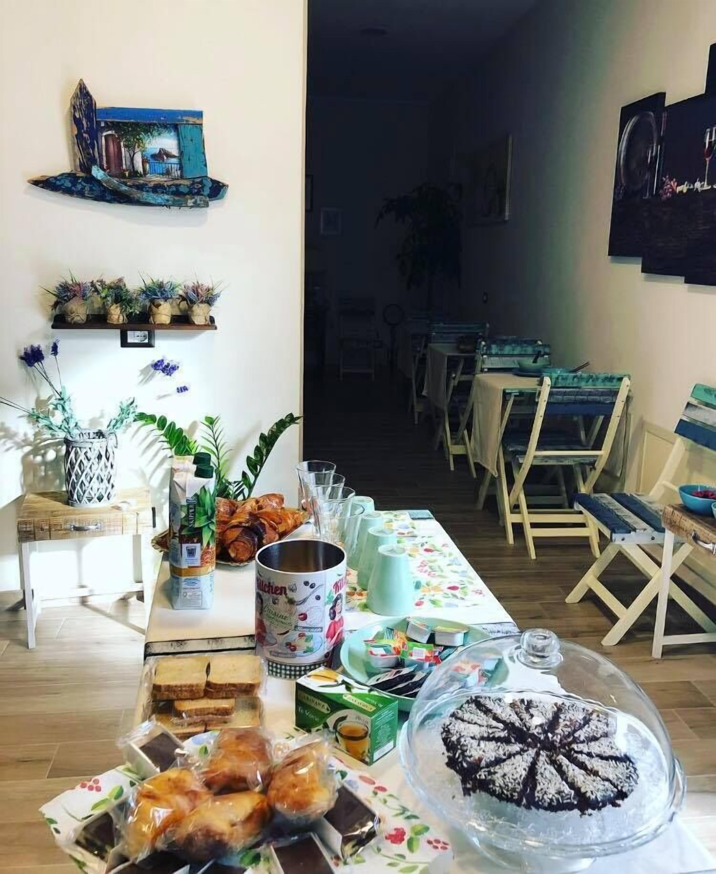 Tägliches inbegriffenes einheimisches Frühstück