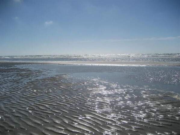 Plage à proximité, chaises longues