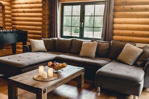 Smart TV, fireplace, foosball