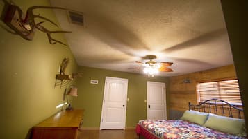 4 habitaciones, camas con efecto memoria y ropa de cama