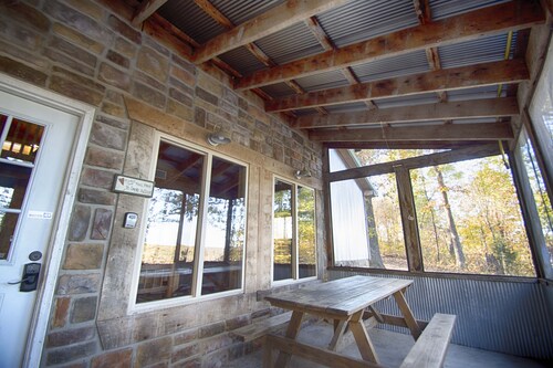 Cabine de luxe avec accès privé à la rivière Niangua et vue