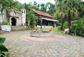 Esterni