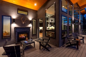 Interior detail - Blue Aspen (Angel Fire)