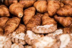 Dagelijks ontbijtbuffet inbegrepen