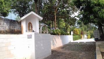 Bahagian luar
