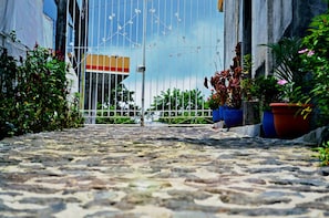 Entrada de la propiedad