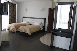 Standard Twin Room, Multiple Beds