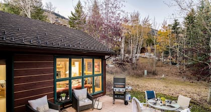 Puesto avanzado: Moose Creek 13 - Jacuzzi privado
