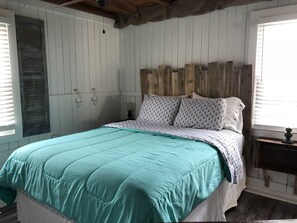 3 soverom, strykejern/-brett, wi-fi og sengetøy