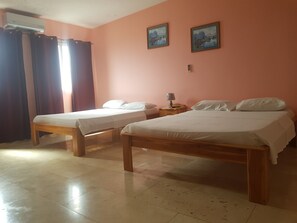 Minibar, in-room safe, individually decorated, individually furnished