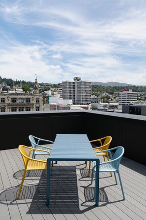 Penthouse Apartment (Loft) | Terrace/patio - The Chamberson (Dunedin)