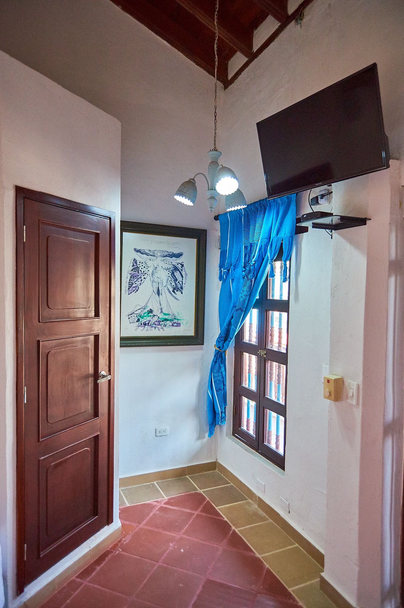 standard twin room, multiple beds, non smoking | 1 bedroom, in-room safe, blackout curtains, free wifi