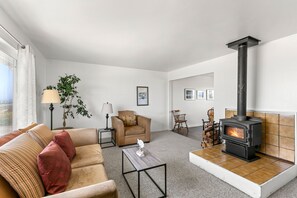 Familie huis, 3 slaapkamers, keuken, uitzicht op oceaan (Pet Friendly) | 1 slaapkamer, luxe beddengoed, bedden met traagschuimmatras