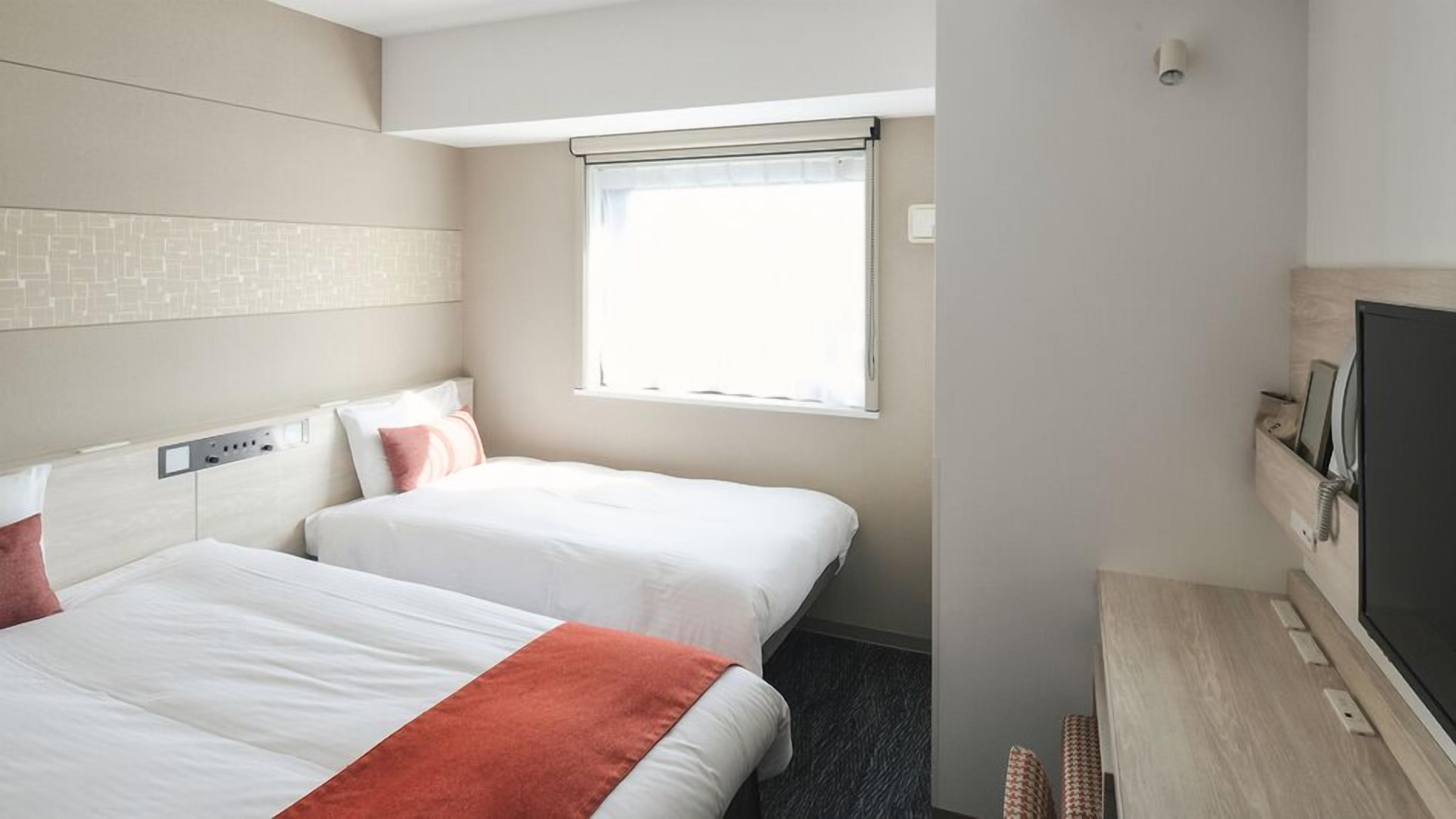 Desk, blackout drapes, iron/ironing board, free WiFi