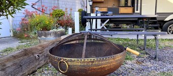 Poop Deck - 3 minutes from the beach and right on the Noyo harbor