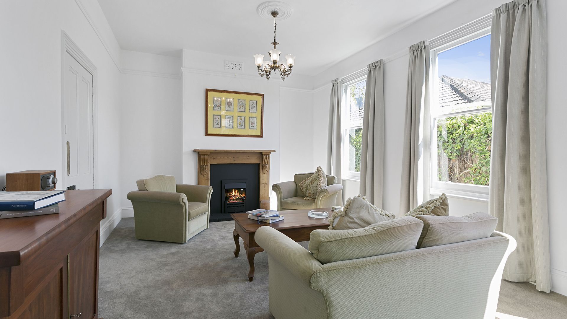 Amberley - circa 1880's luxury\nIdeal larger groups 5 b’rooms sleeps 9 — image 12