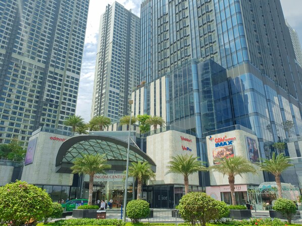 Exterior - LP23 - 1 bedroom apartment  (Ho Chi Minh city)