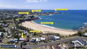 Beach - Kendalls Beach House - great family accommodation (Kiama)